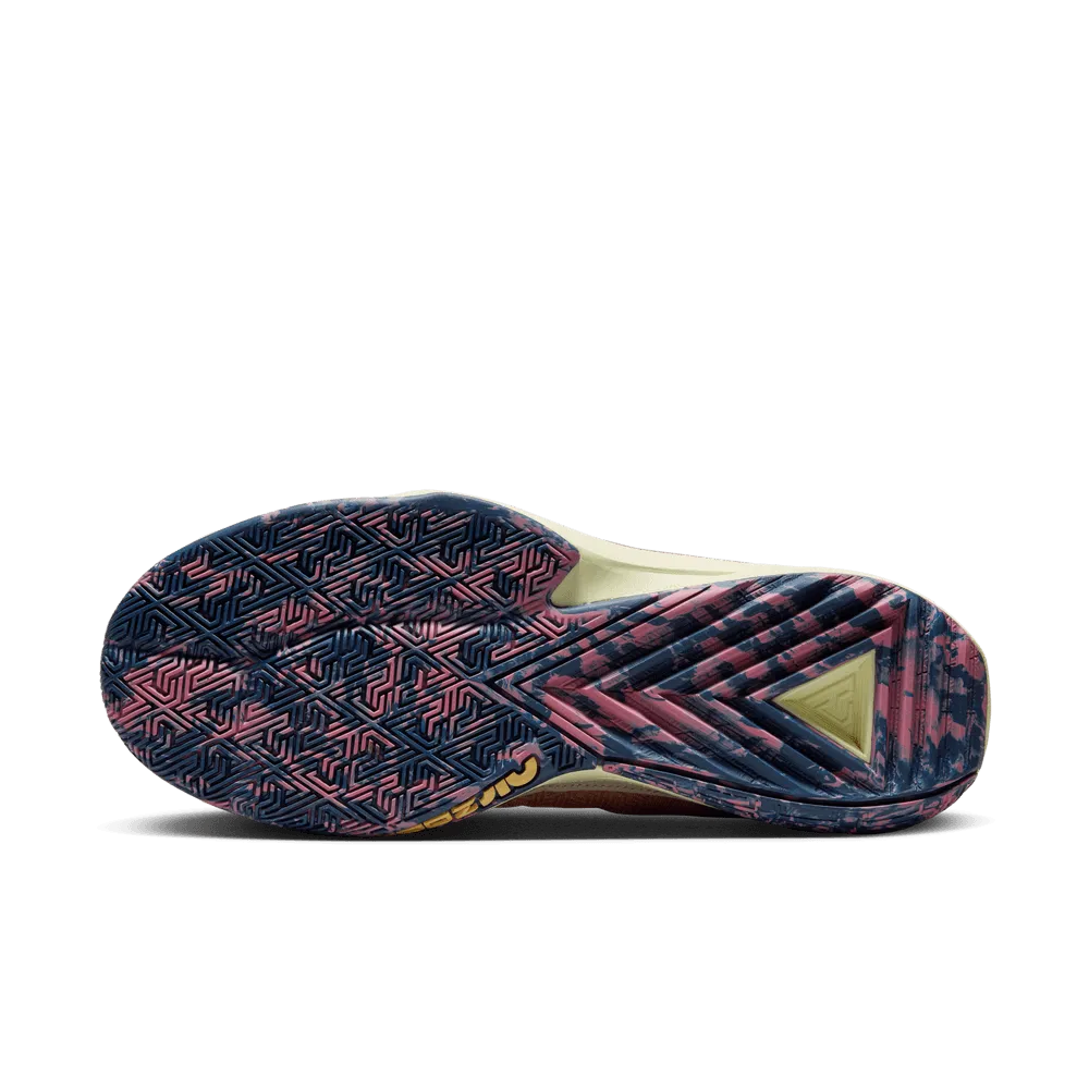 Giannis Antetokounmpo Freak 5 Basketball Shoes 'Fossil/Gold'