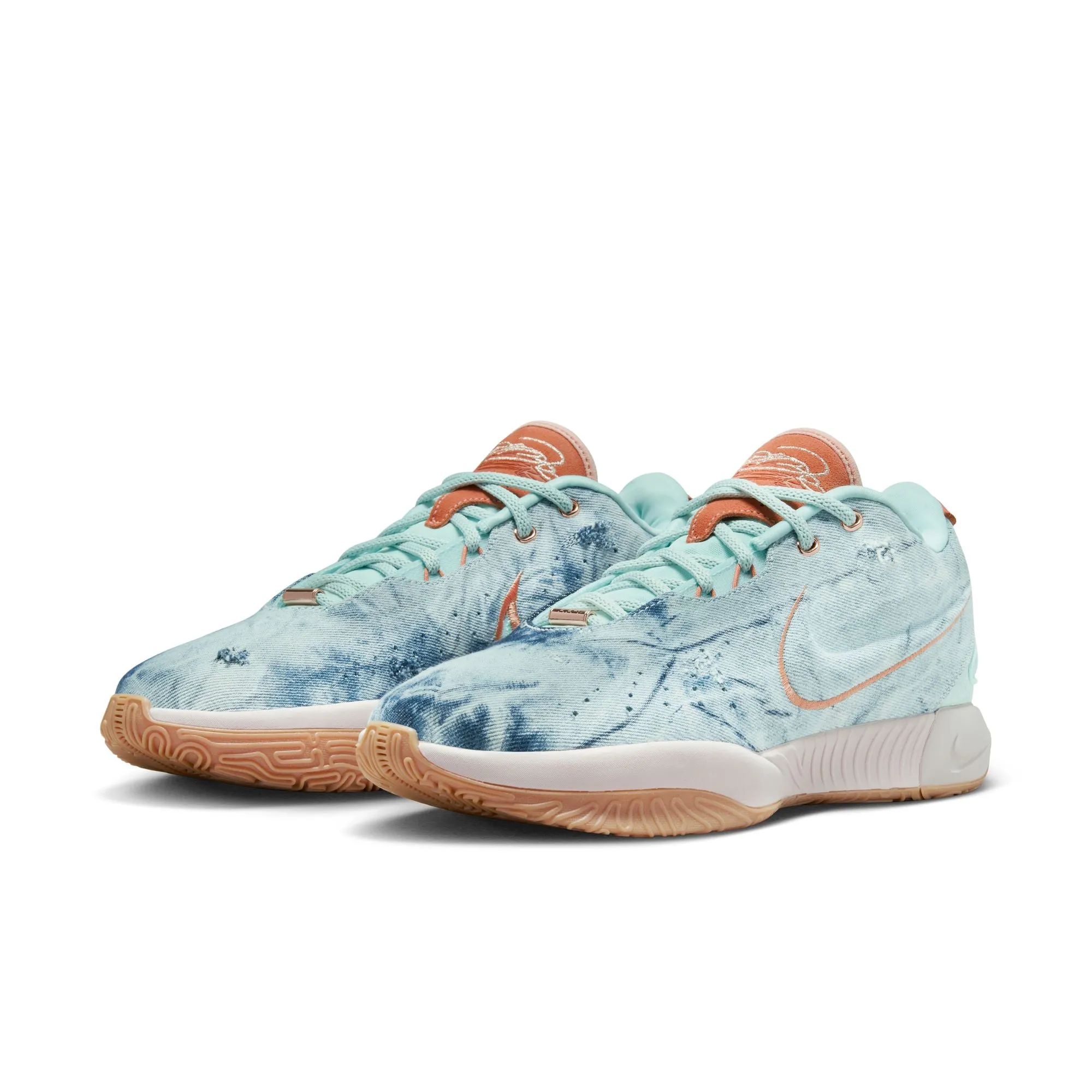 LeBron James LeBron XXI "Aragonite" Basketball Shoes 'Jade/Blush/Emerald'