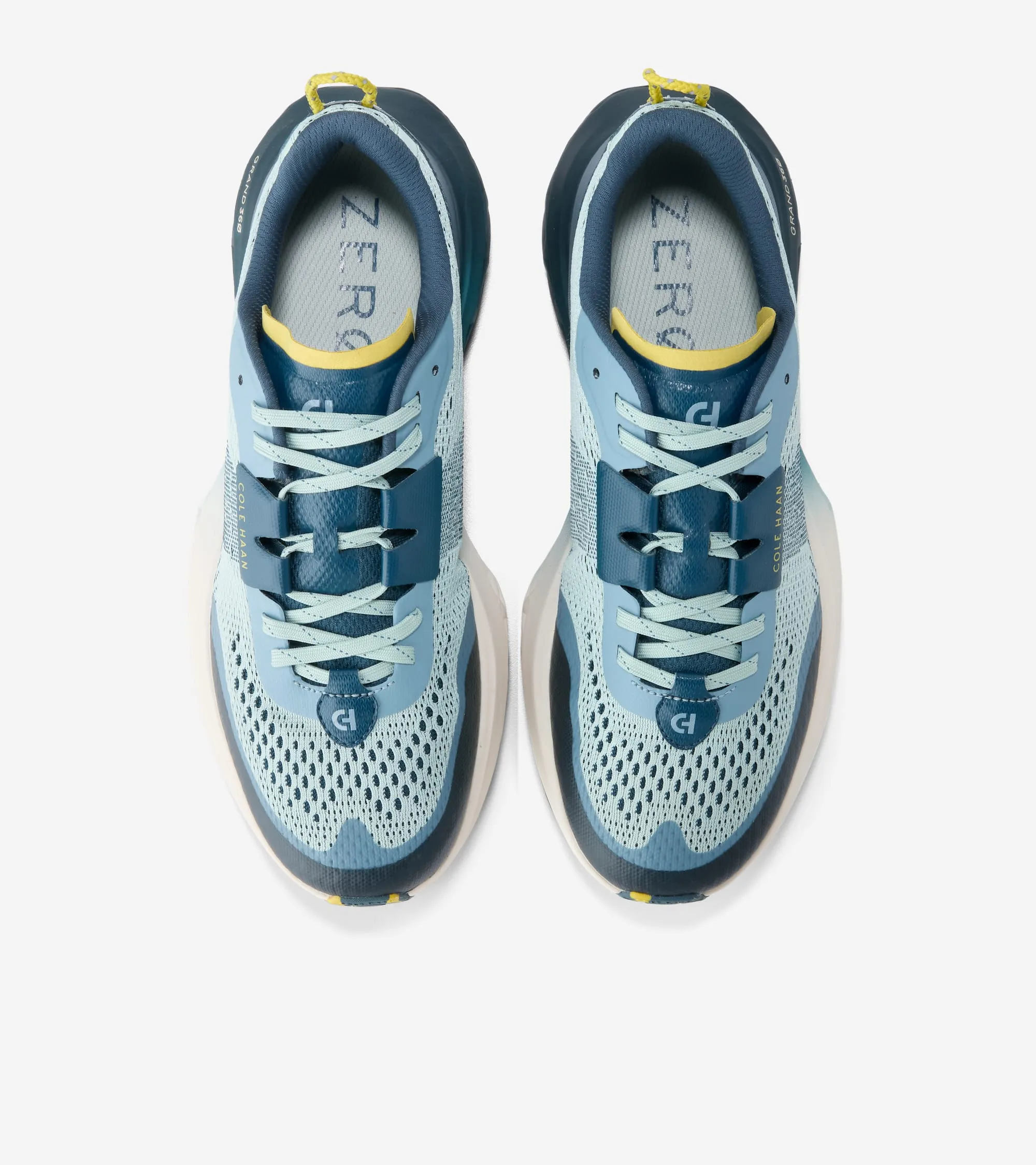 Men's ZERØGRAND Outpace III All-Terrain Running Shoes