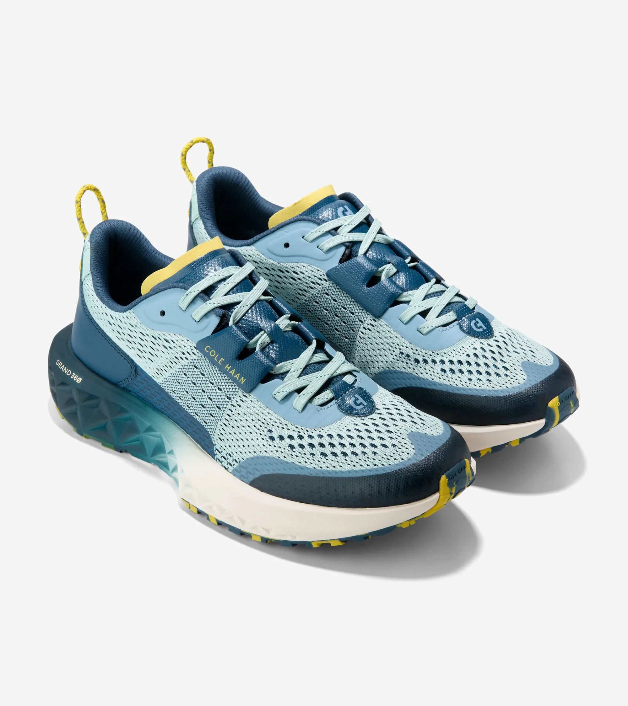 Men's ZERØGRAND Outpace III All-Terrain Running Shoes