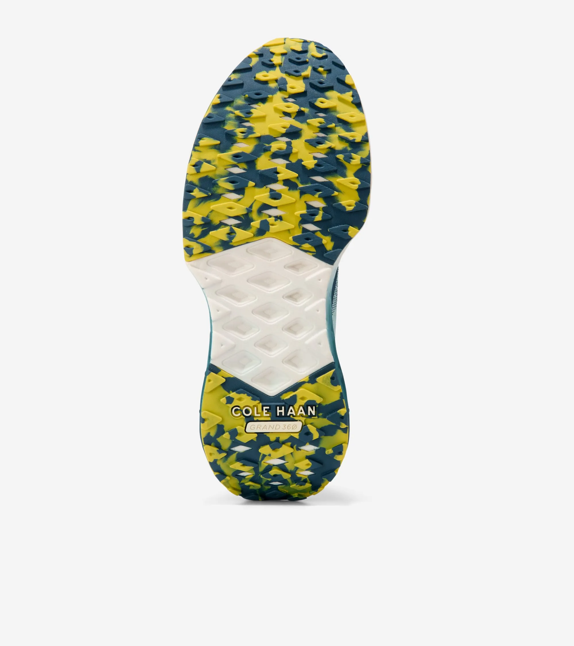 Men's ZERØGRAND Outpace III All-Terrain Running Shoes