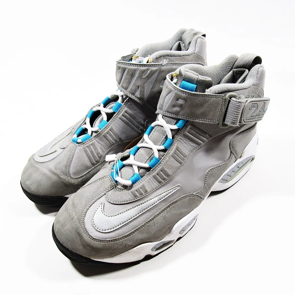 NIKE 24