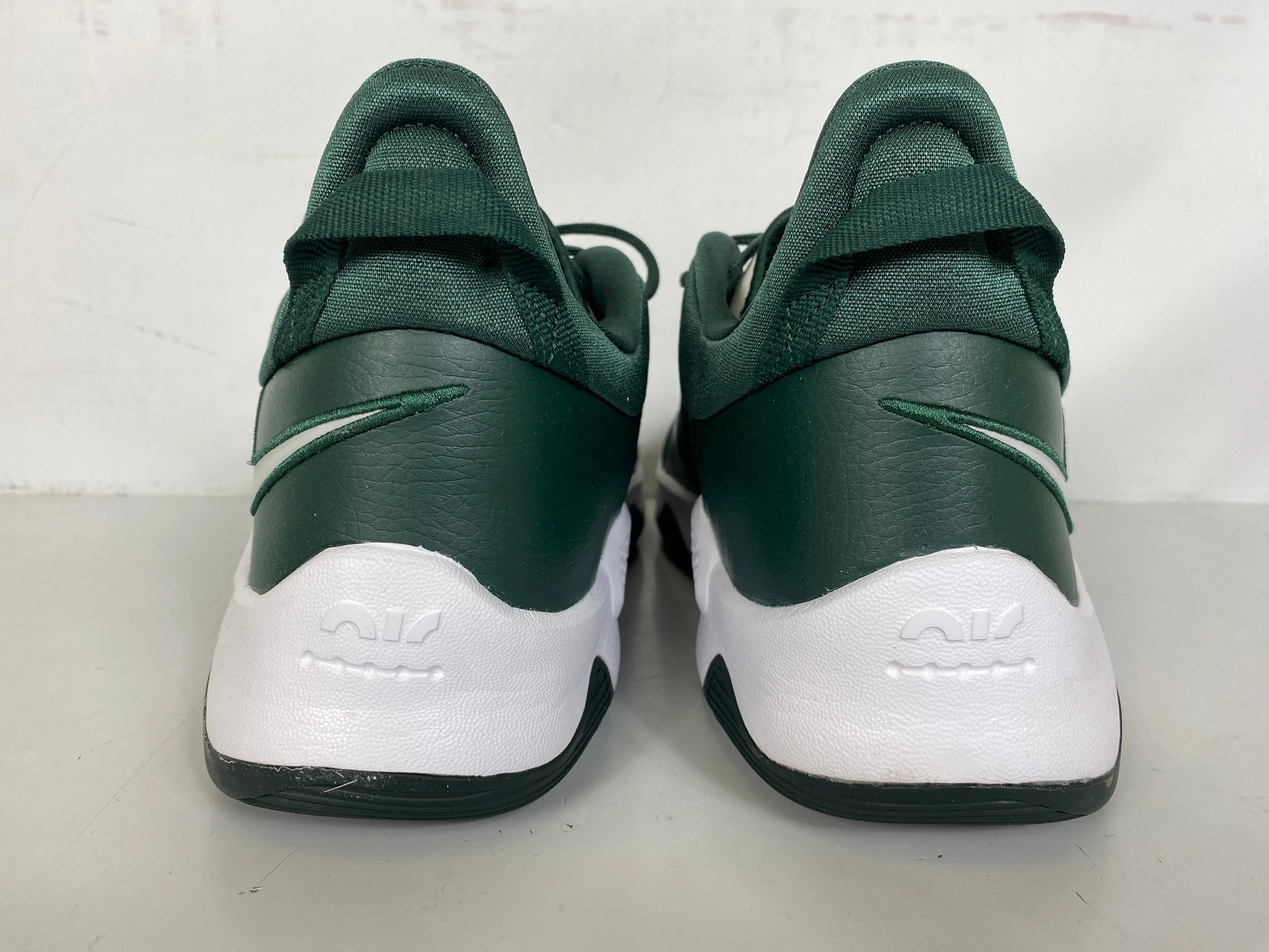 Nike Green PG5 Basketball Shoes Men's Size 15