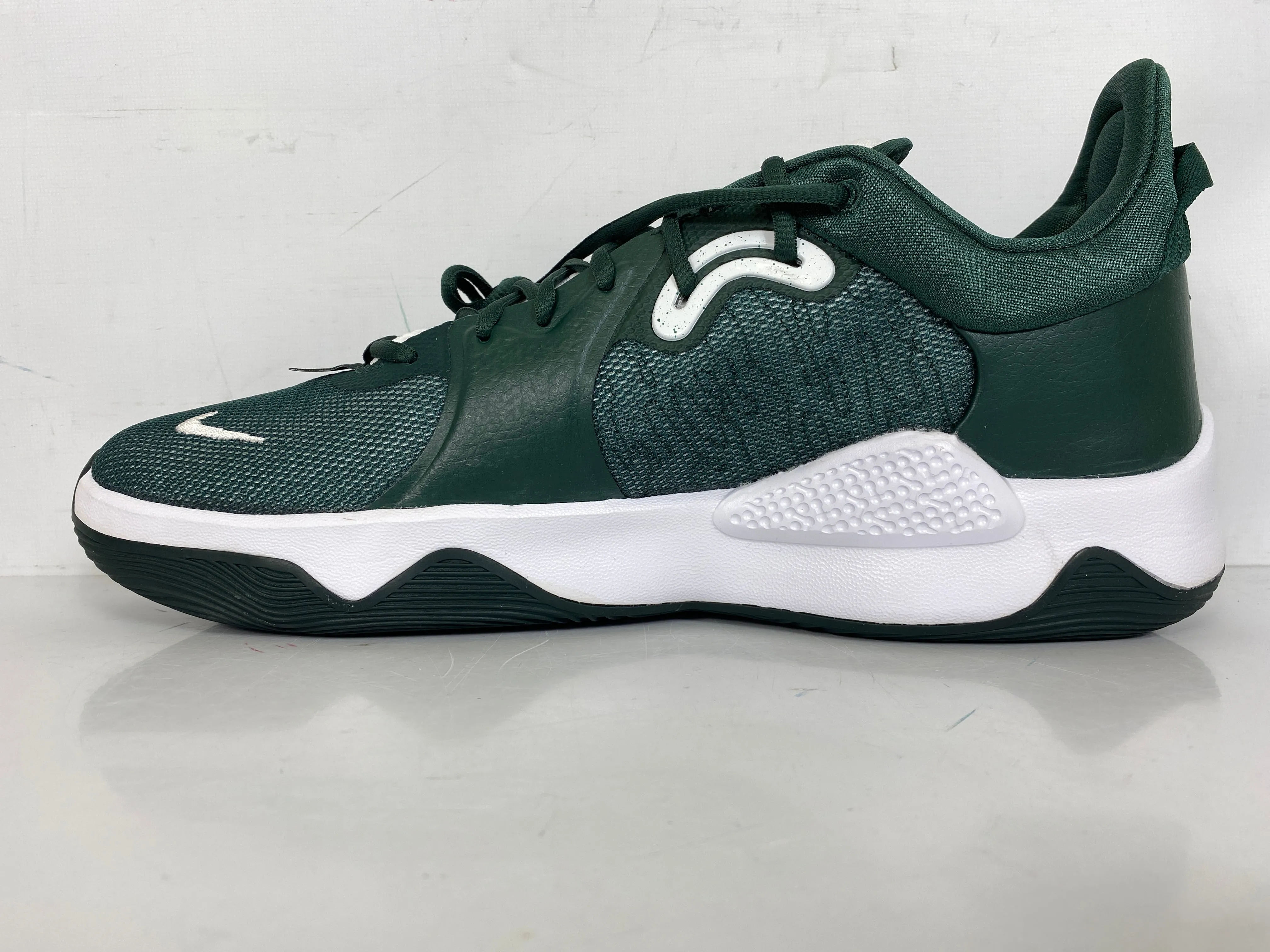 Nike Green PG5 Basketball Shoes Men's Size 17