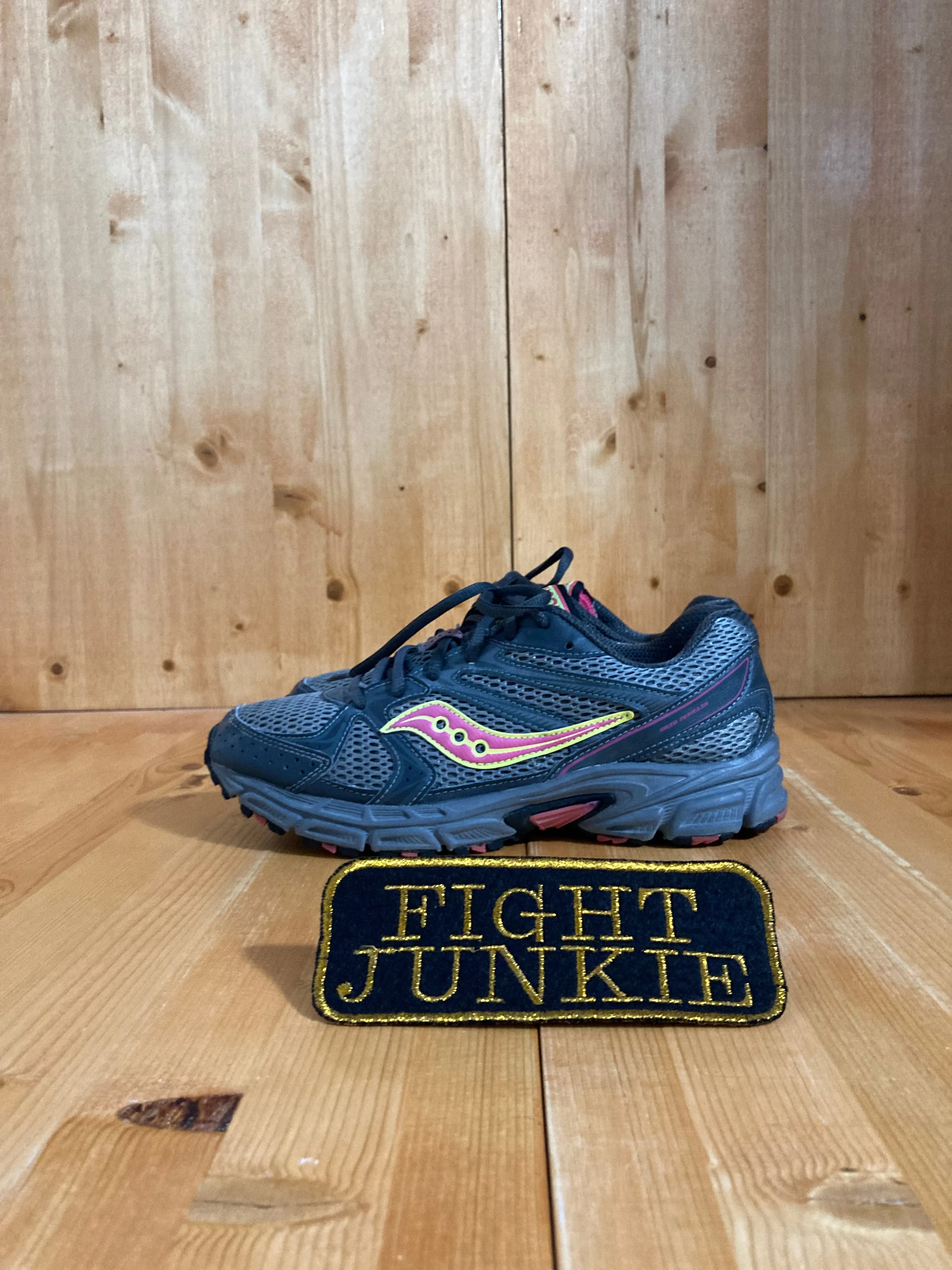 SAUCONY GRID TERRAIN Women Size 8.5 Trail Hiking Shoes Sneakers Gray S15225-1