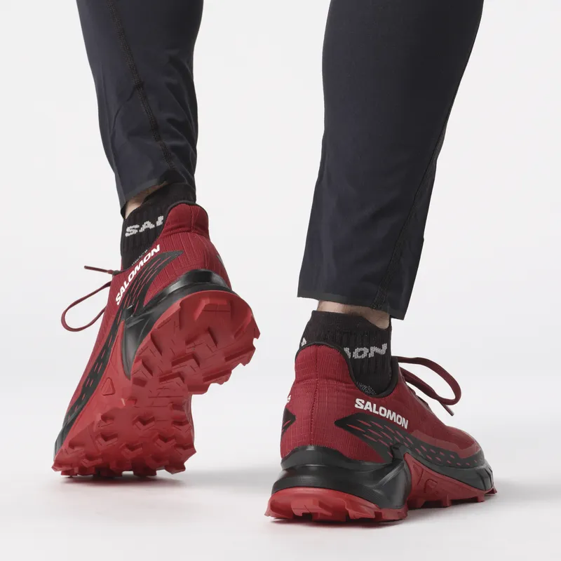 The Salomon ALPHACROSS 5