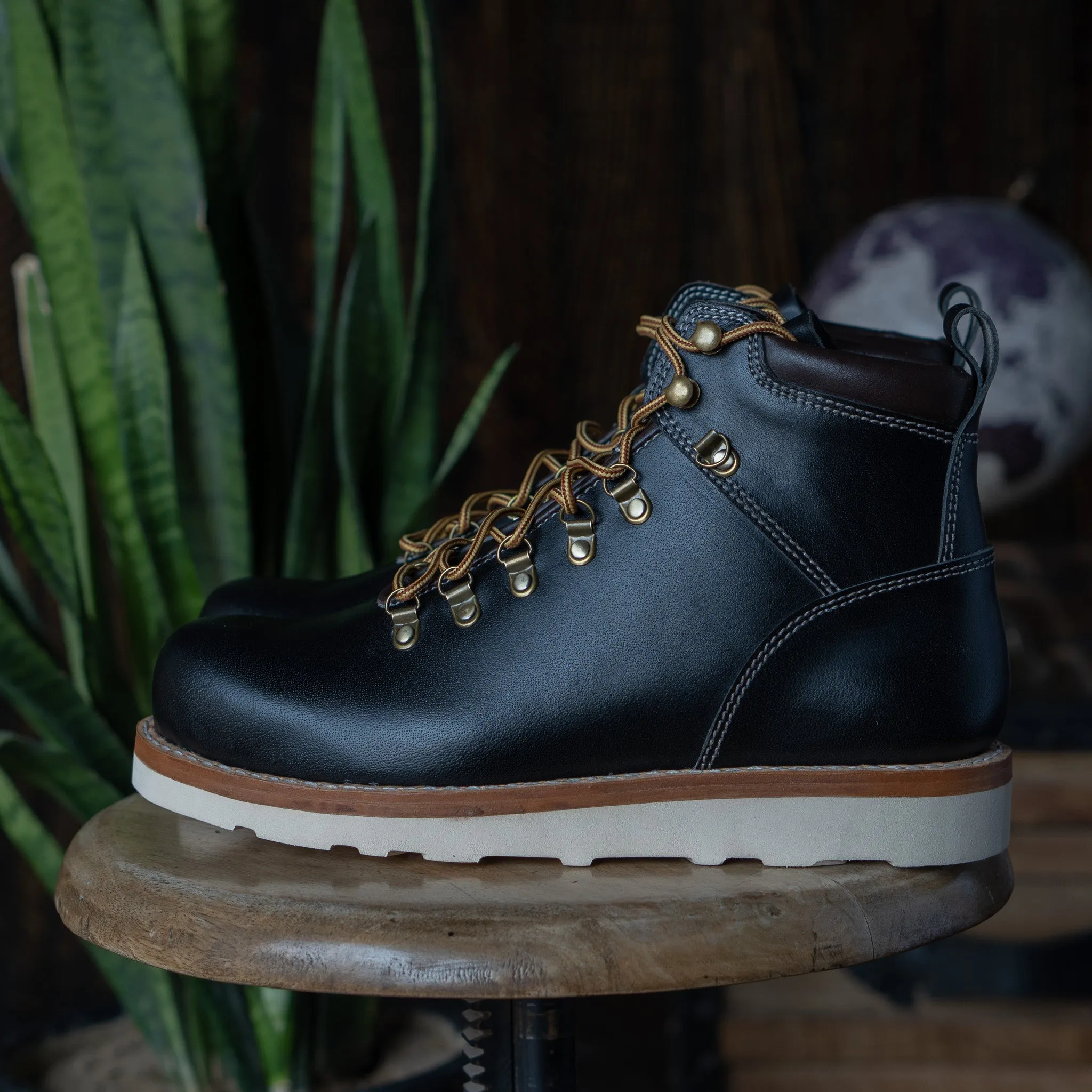 Trail Boots 6" (Raven Black) Goodyear Welted