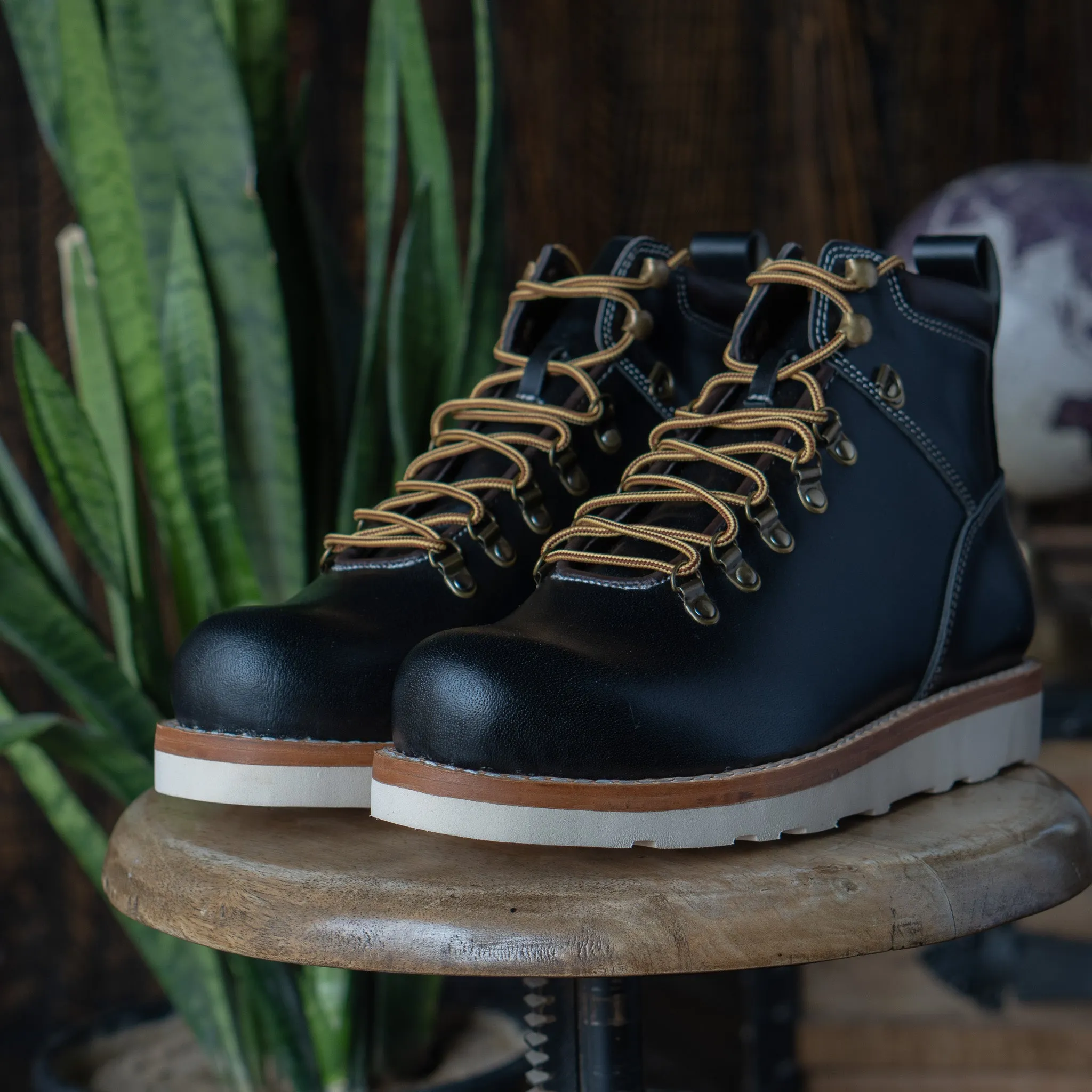 Trail Boots 6" (Raven Black) Goodyear Welted