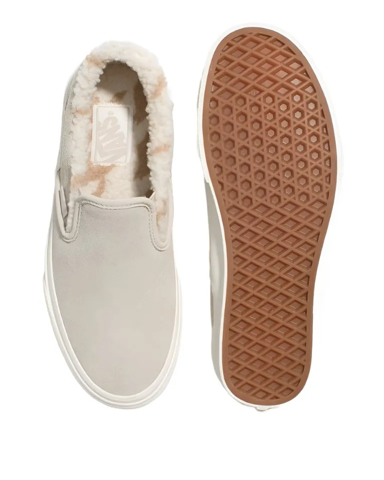 Vans Classic Slip-On Suede and Sherpa Sneakers - Unisex Sizing